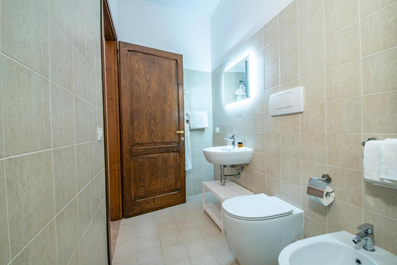 Saint Francis Apartment Assisi Esterno foto